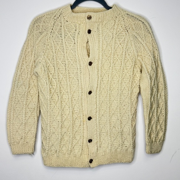 Vintage Aran Style  Fisherman Rustic Cable Knit Wool Button Down Cardigan - Picture 12 of 12